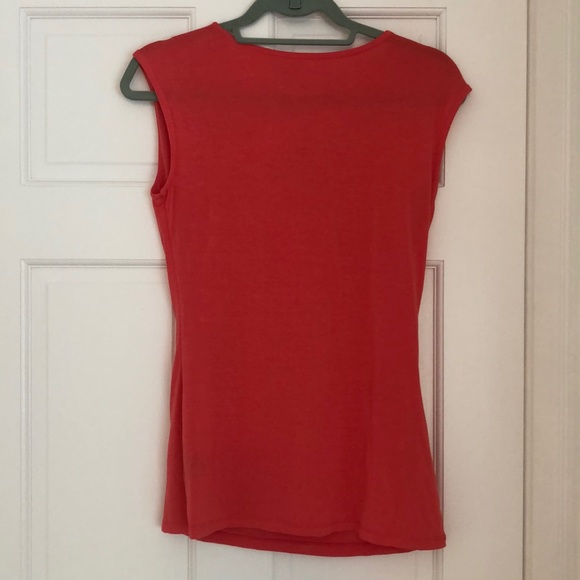 Coral tank top - Picture 3 of 3